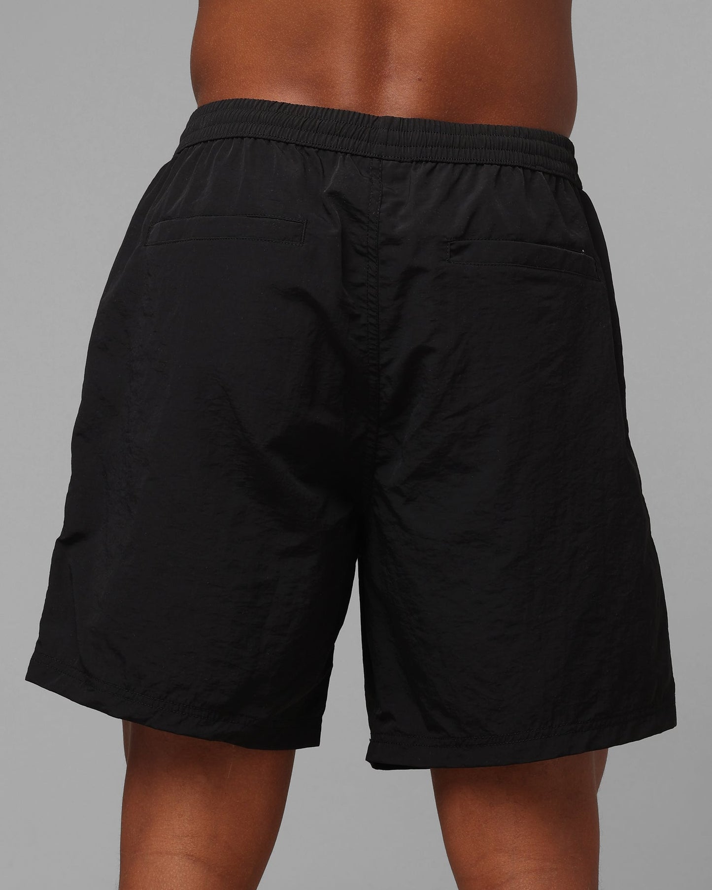Loiter Walk Shorts Black