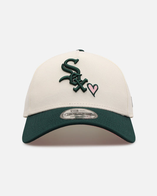New Era Chicago White Sox 'Pink Satin Hearts Green' 9FORTY A-Frame Snapback Chrome/Dark Green