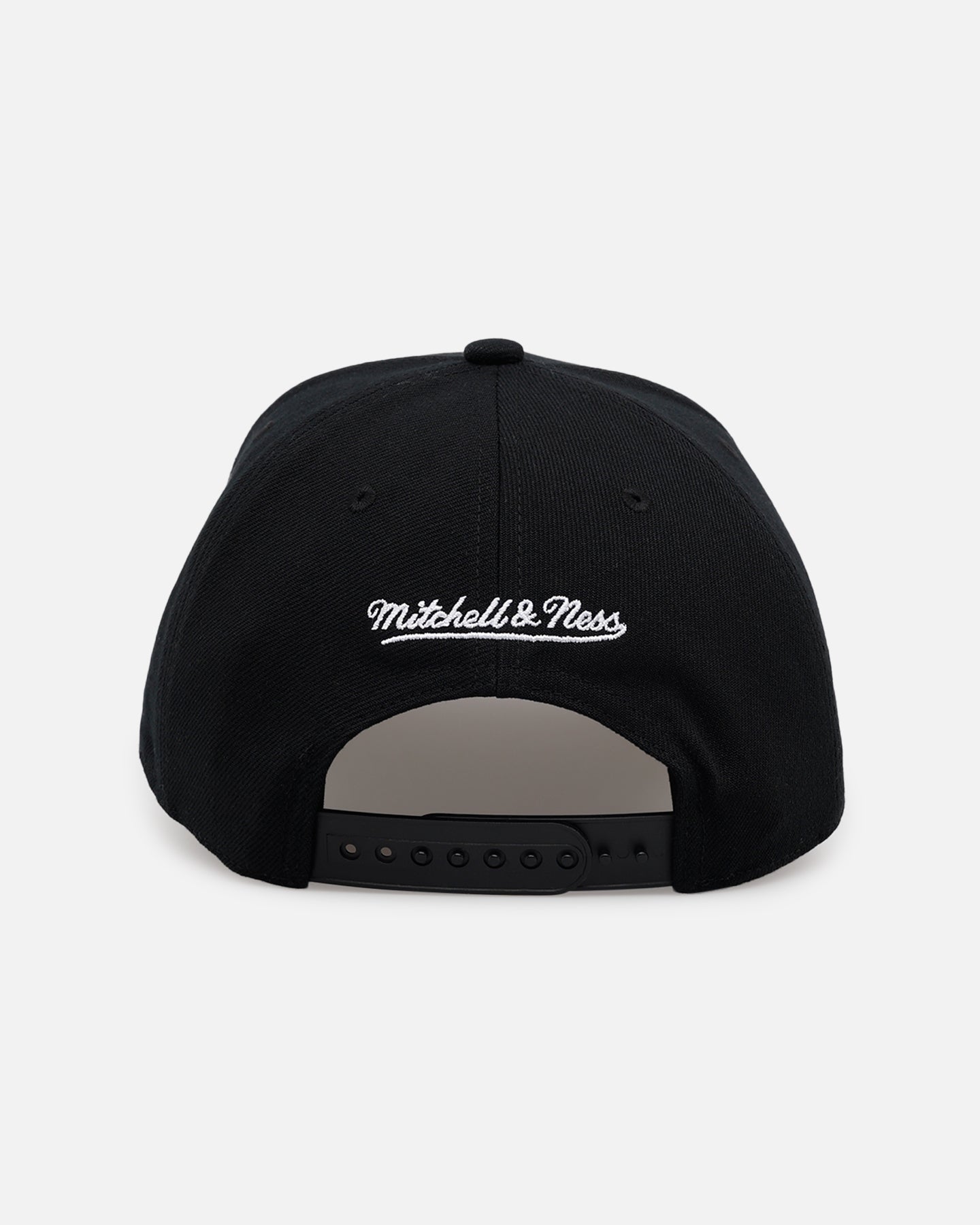Mitchell & Ness Atlanta Braves 'Rhinestone Luxury' Pro Pinch Snapback Black