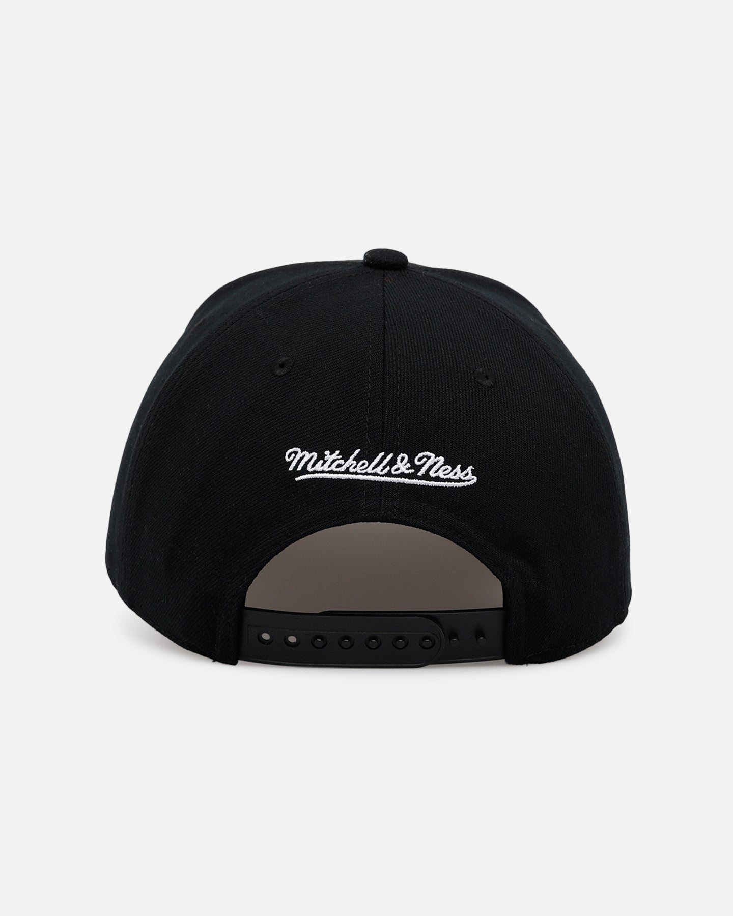 Mitchell & Ness New York Yankees 'Rhinestone Luxury' Pro Pinch Snapback Black
