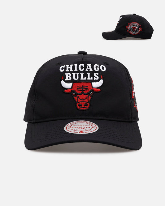 Mitchell & Ness Chicago Bulls 'Poolside' Deadstock Snapback Official Team Color