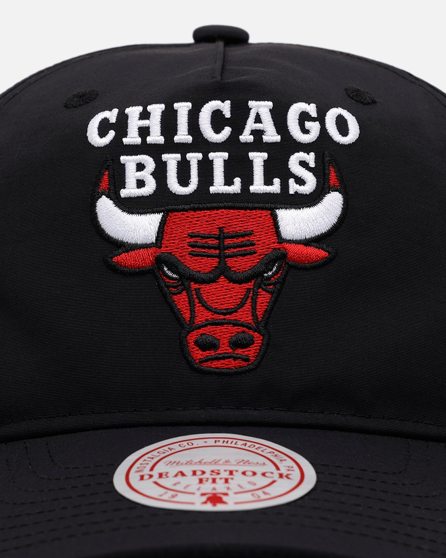 Mitchell & Ness Chicago Bulls 'Poolside' Deadstock Snapback Official Team Color