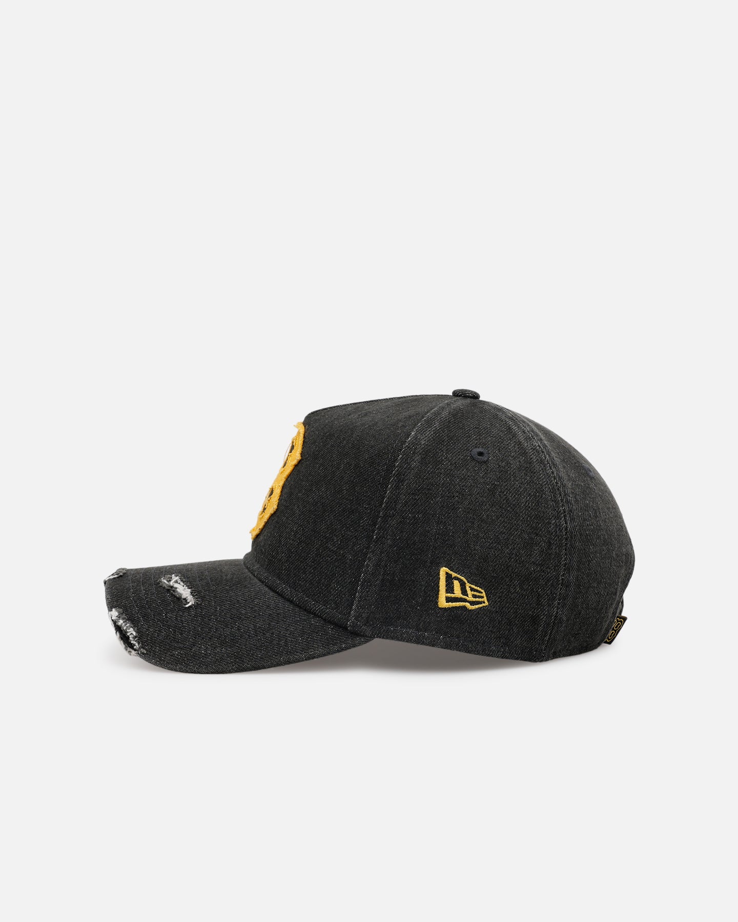 New Era Boston Red Sox 'Distressed Denim 2.0' 9FORTY A-Frame Strapback Black