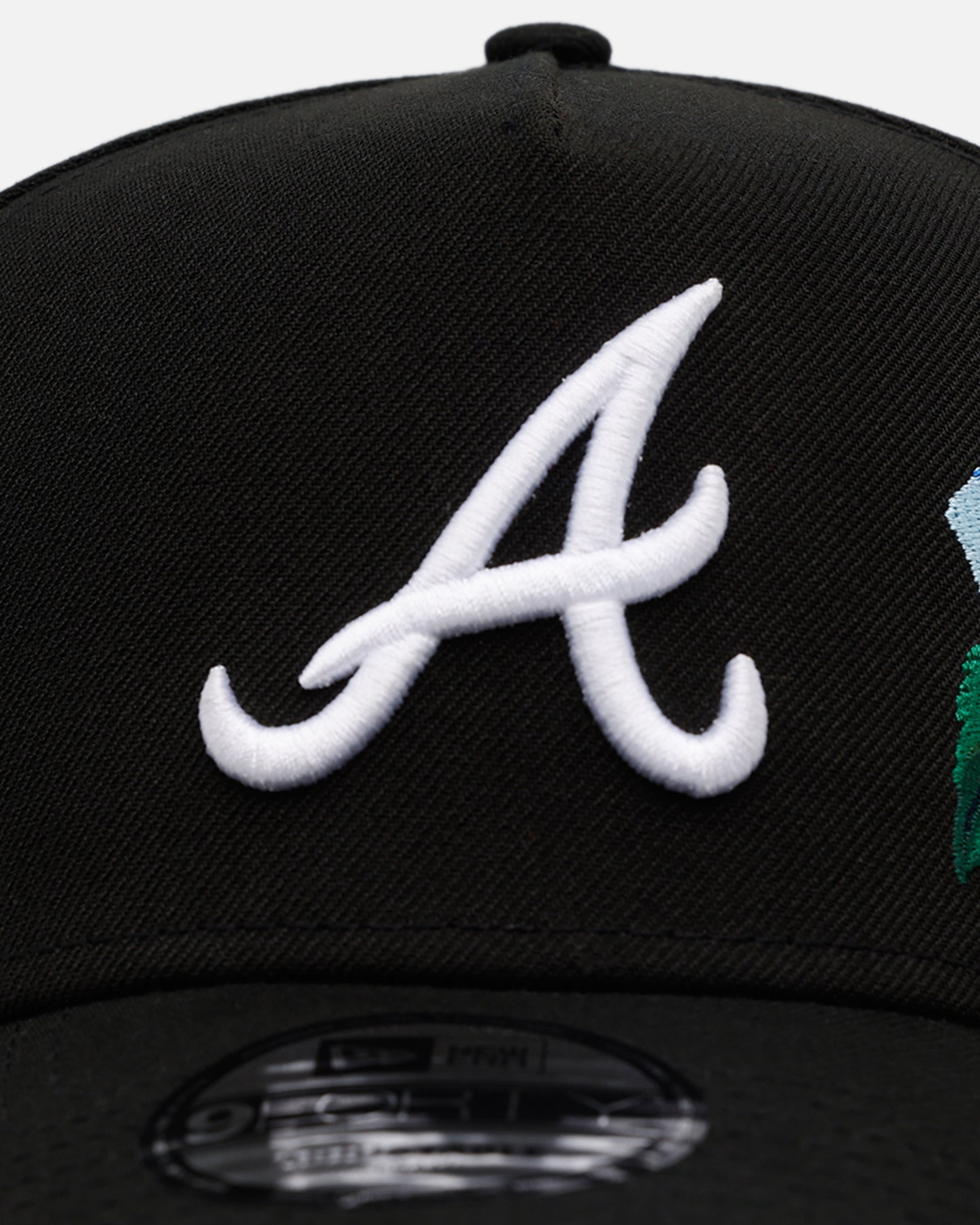 New Era Atlanta Braves 'Blue Rose' 9FORTY A-Frame Snapback Black/Blue