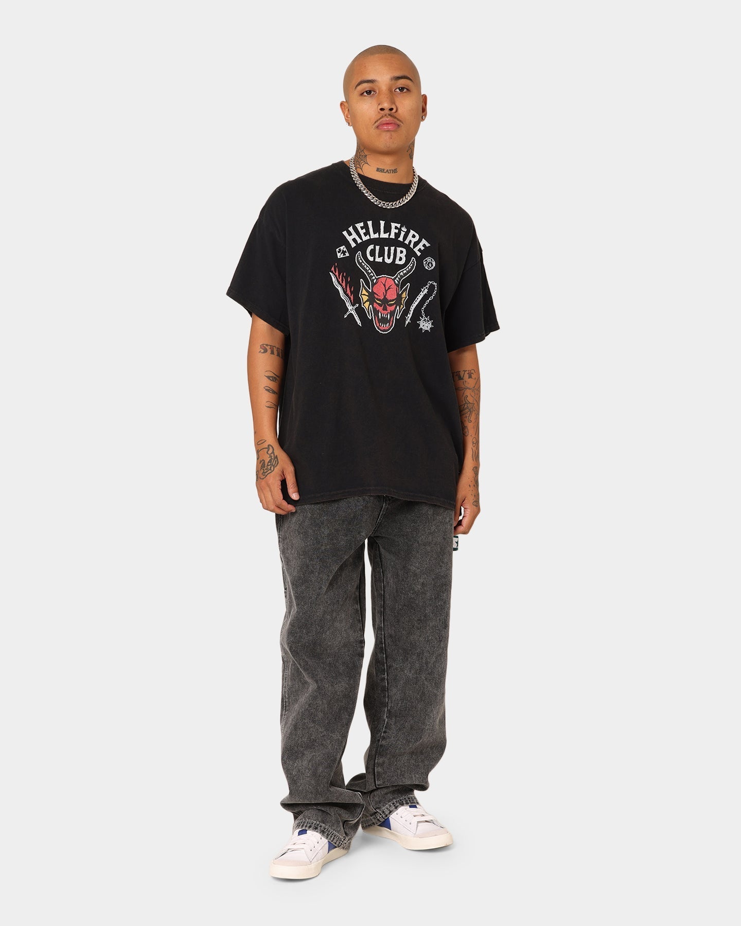 73Studio 73Studio X Stranger Things Hellfire Club Vintage T-Shirt Washed Black