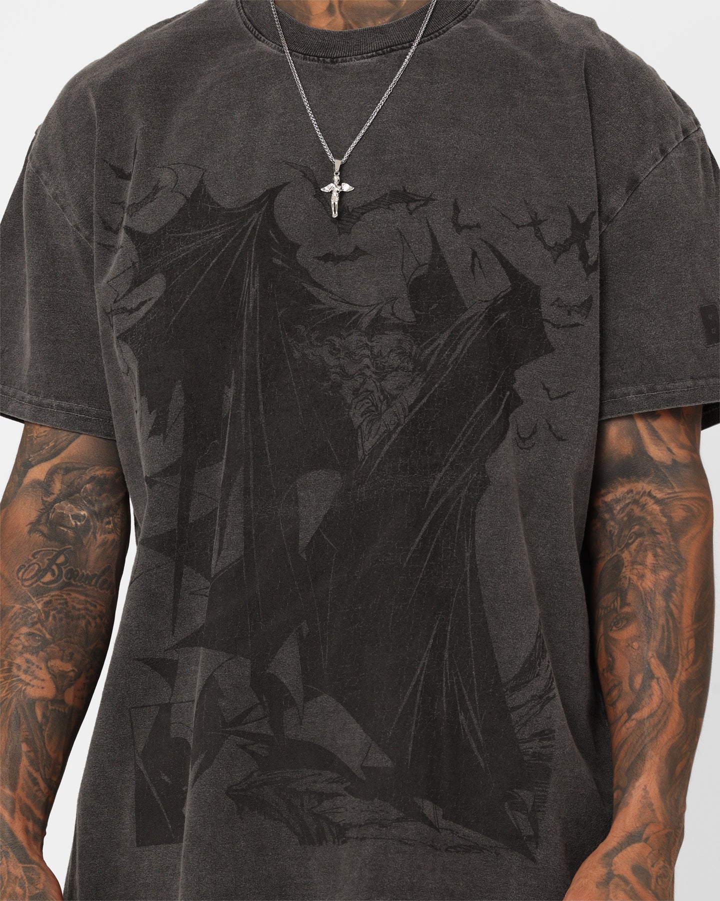 73Studio X DC Batman Issue #423 Noir Heavyweight Vintage T-Shirt Black Wash