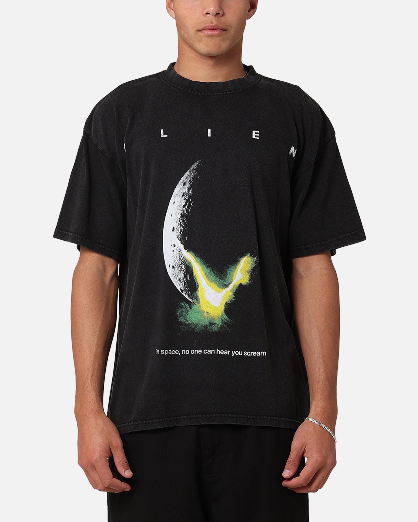 73Studio Alien Classic Vintage T-Shirt Black Acidwash