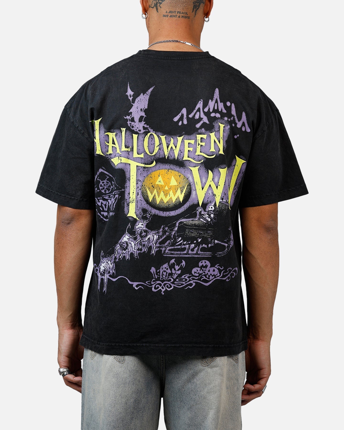73Studio Disney Kingdom Hearts Halloween Town Heavyweight T-Shirt Black Acidwash