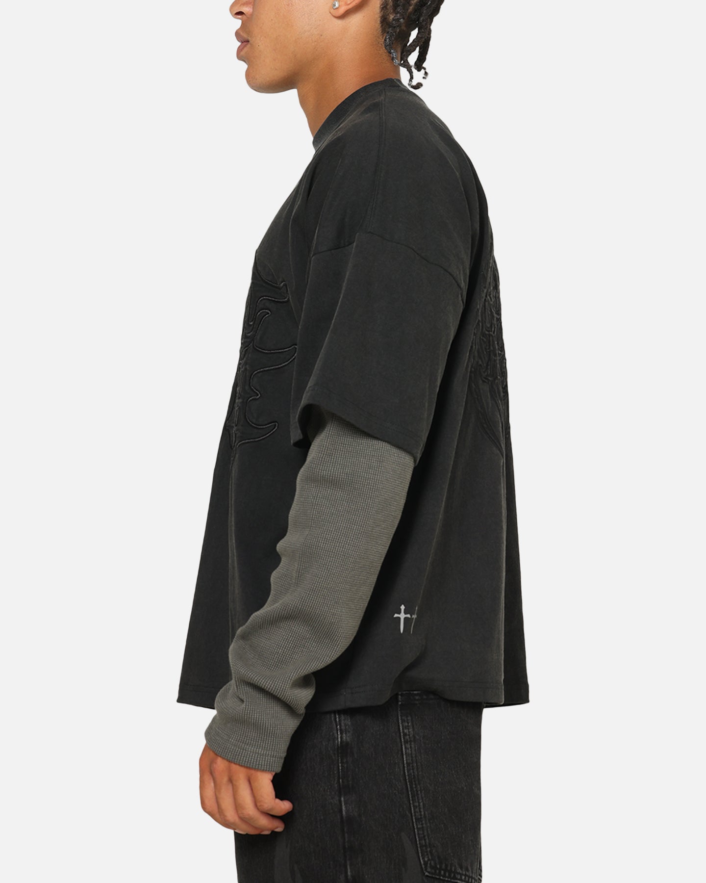Saint Morta Crested Wing Long Sleeve Layered T-Shirt Vintage Black