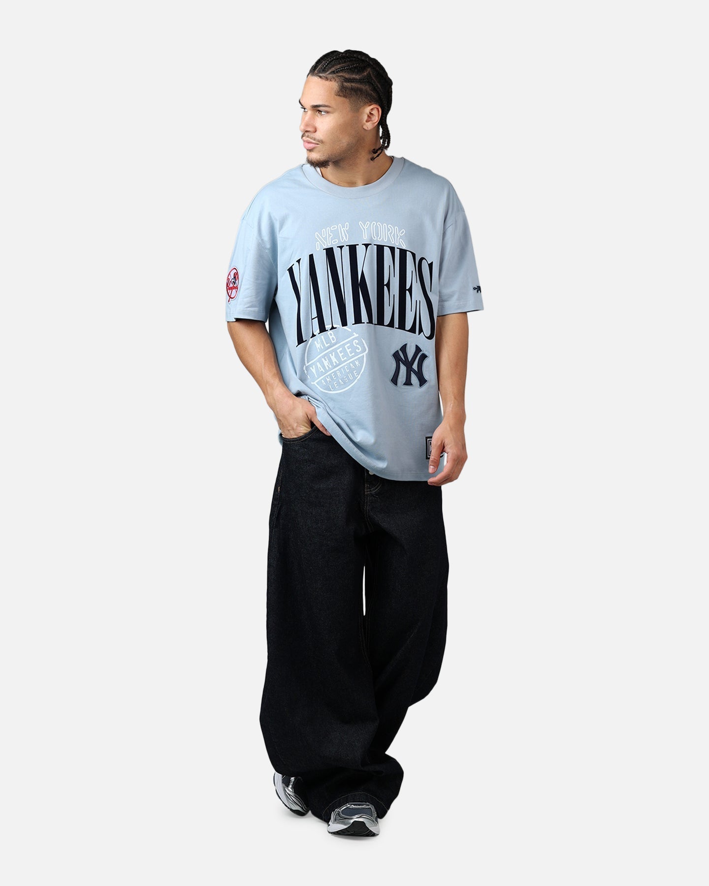 Pro Standard New York Yankees Stamped T-Shirt Light Blue