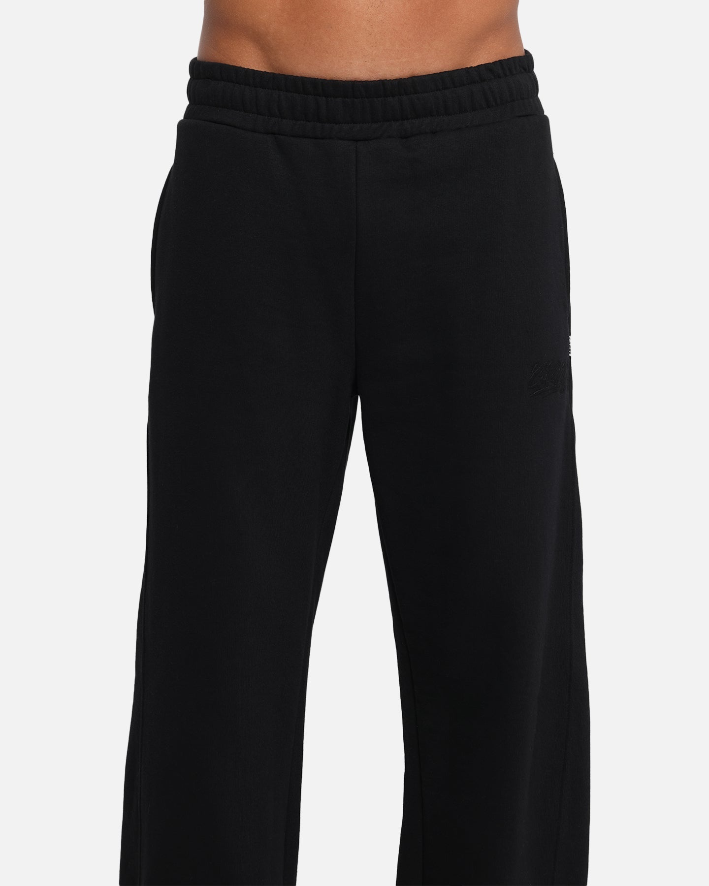 Carre Grit Trackpants Black