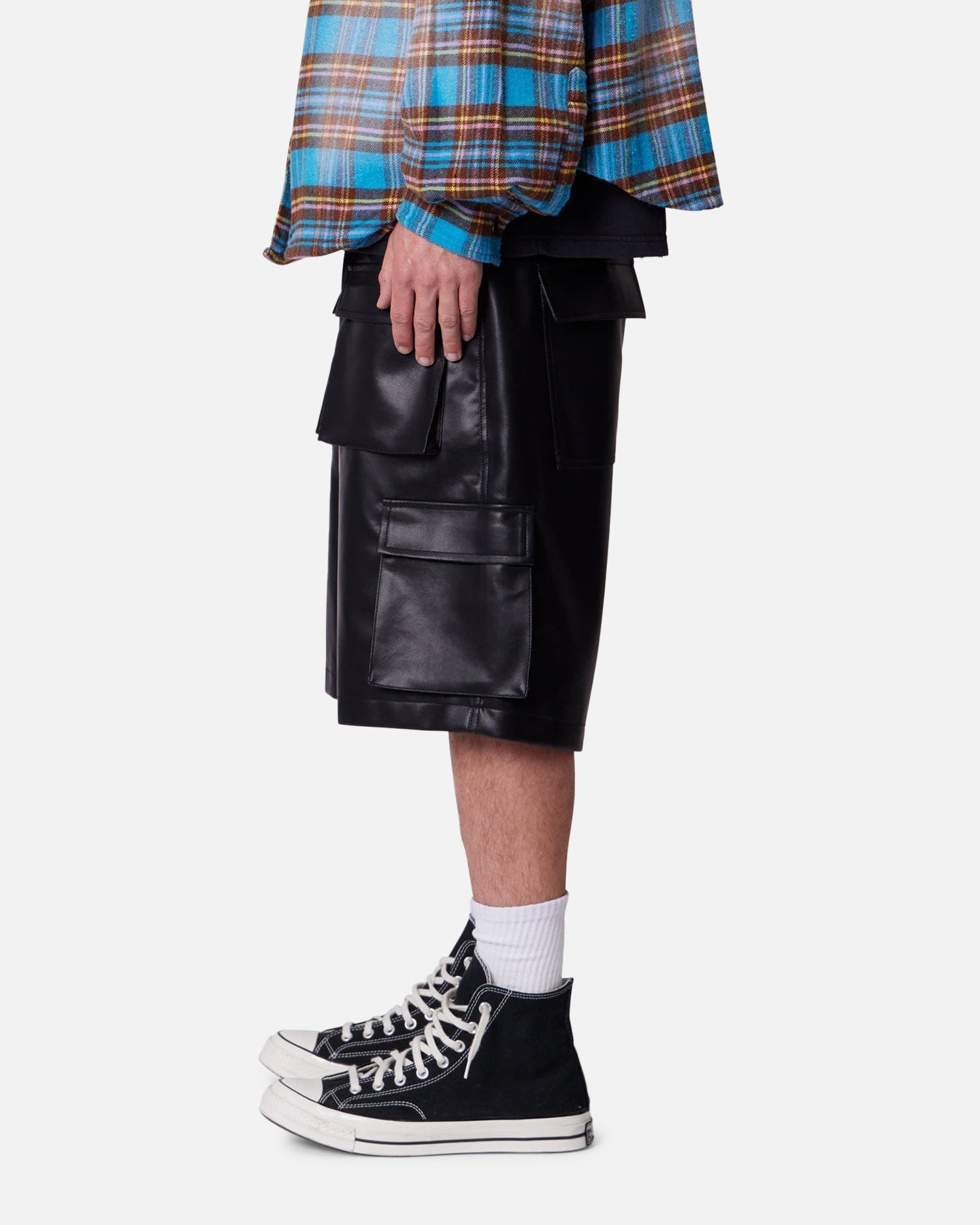 MNML Baggy Vegan Leather Cargo Shorts Black