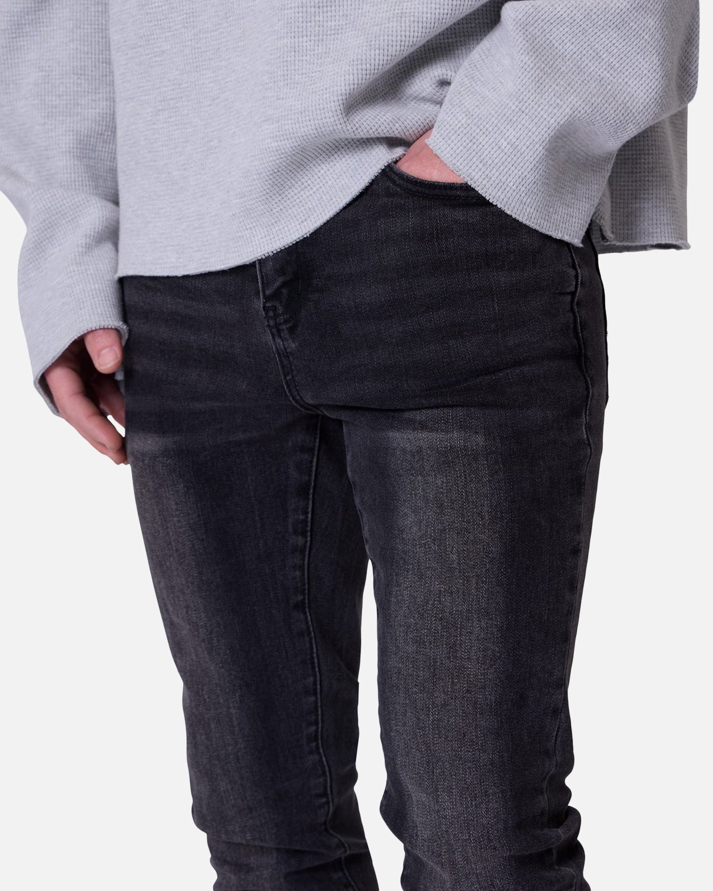 MNML Skinny Jeans Washed Black