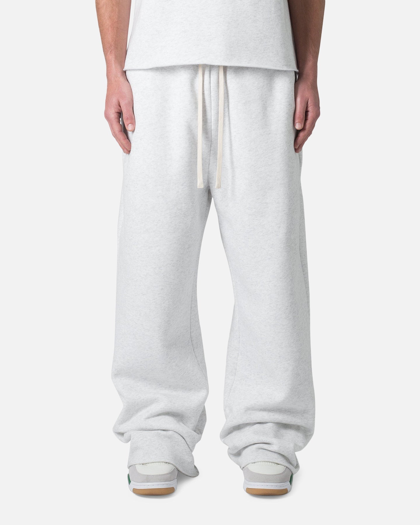 MNML Ultra Baggy Washed Sweatpants Heather Grey