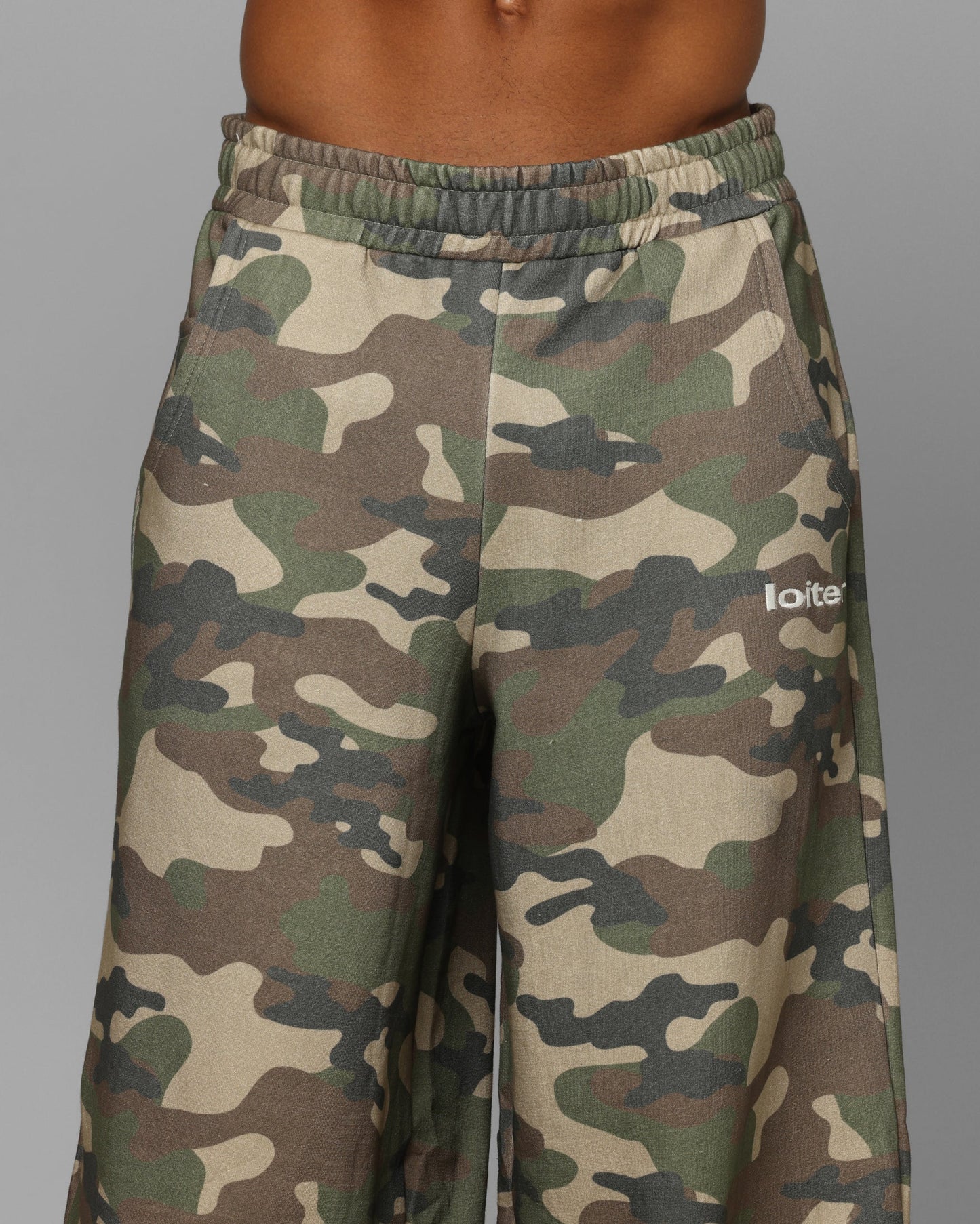 Loiter Ultra Hybrid Sweatpants Camo