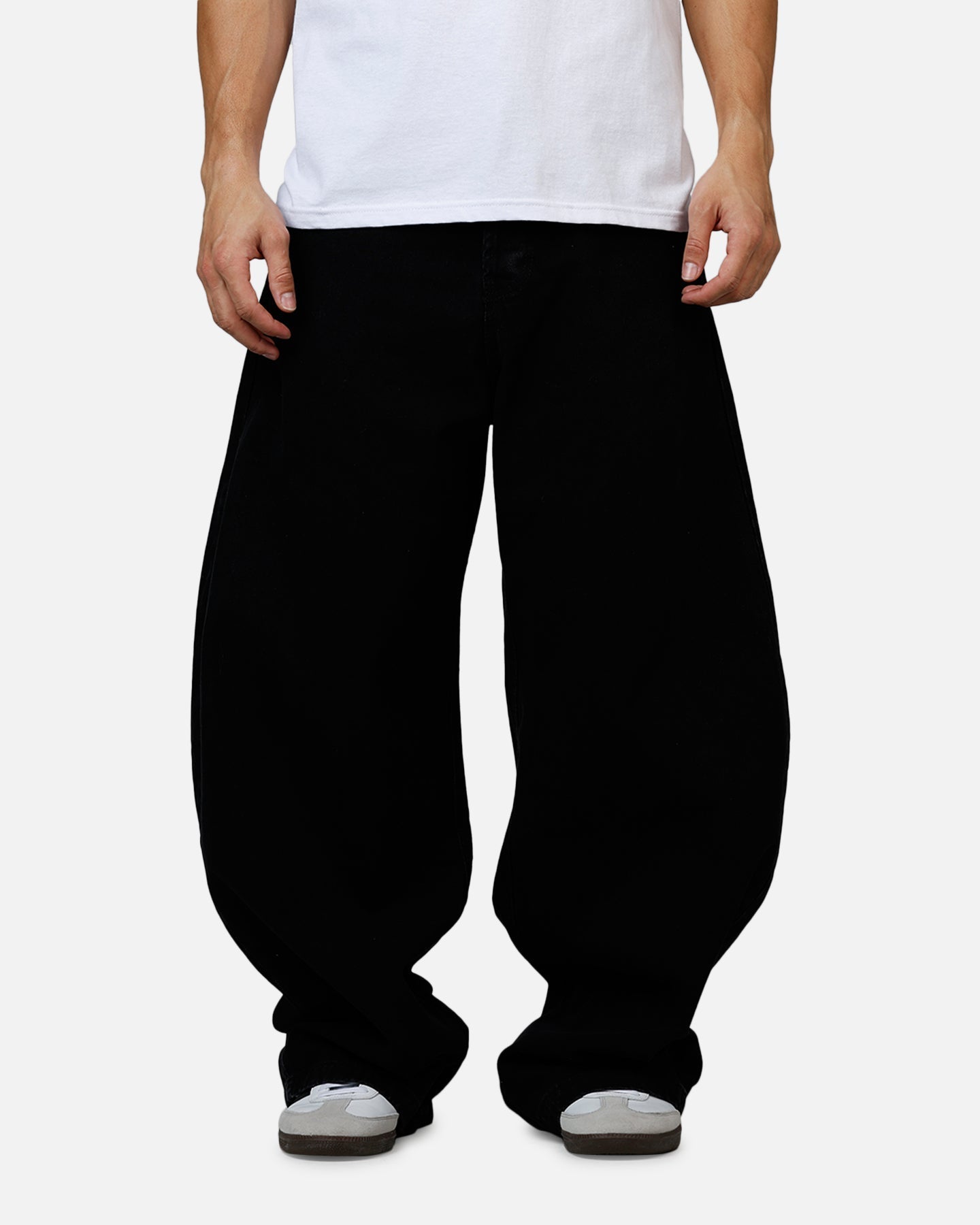 MNML Barrel Denim Jeans Washed Black