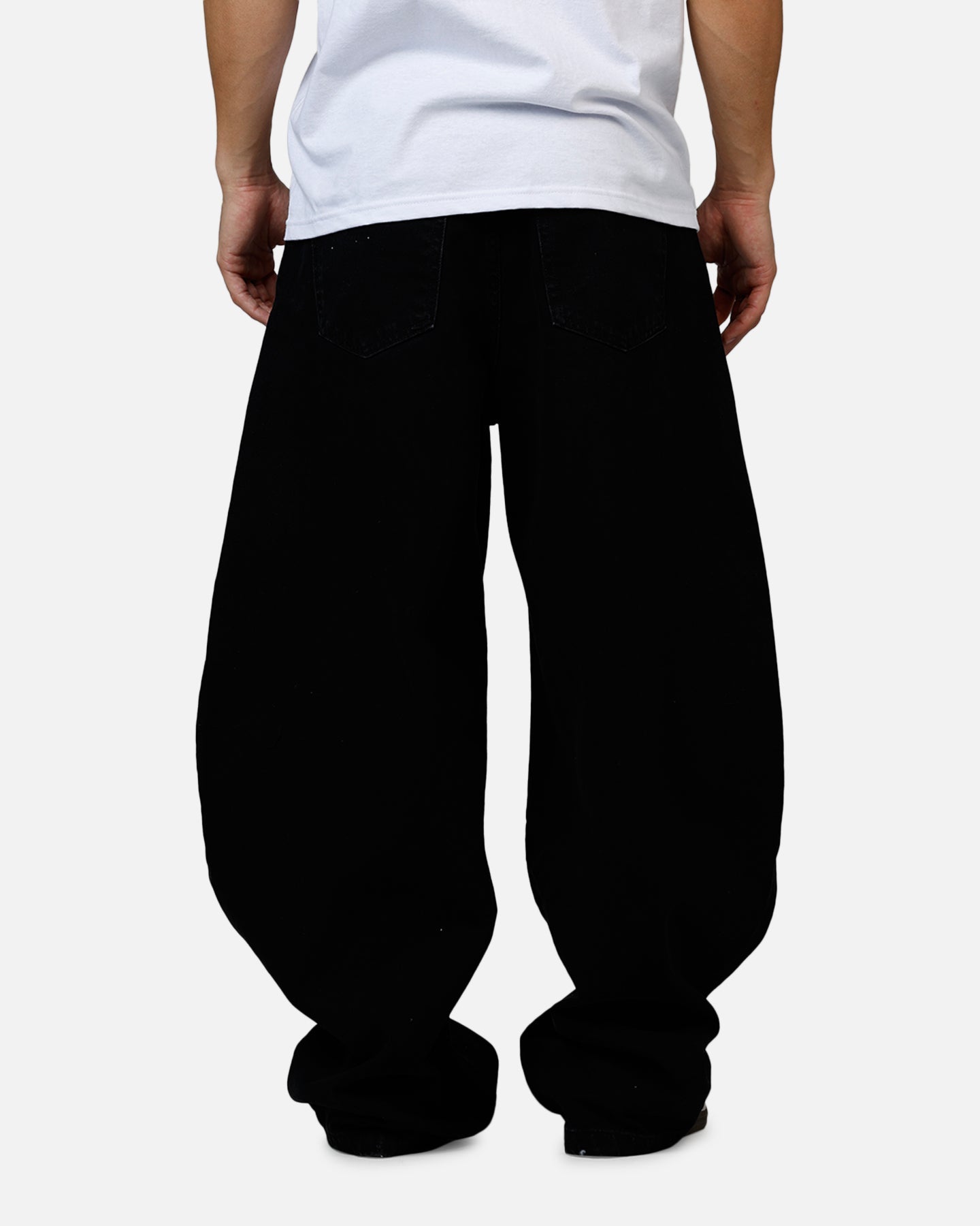MNML Barrel Denim Jeans Washed Black
