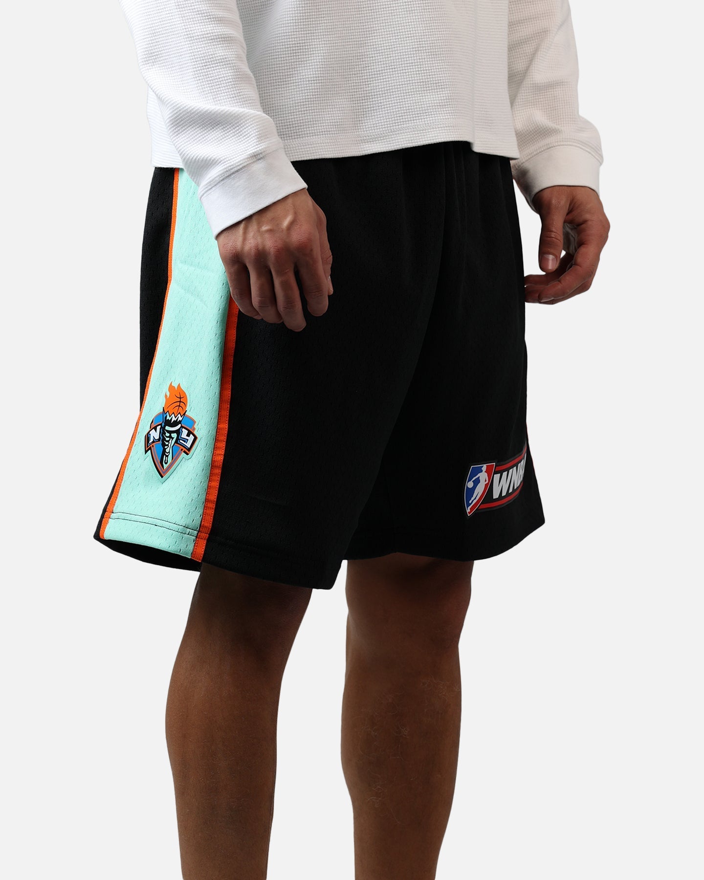 Mitchell & Ness New York Liberty '99 Road Swingman Shorts Black