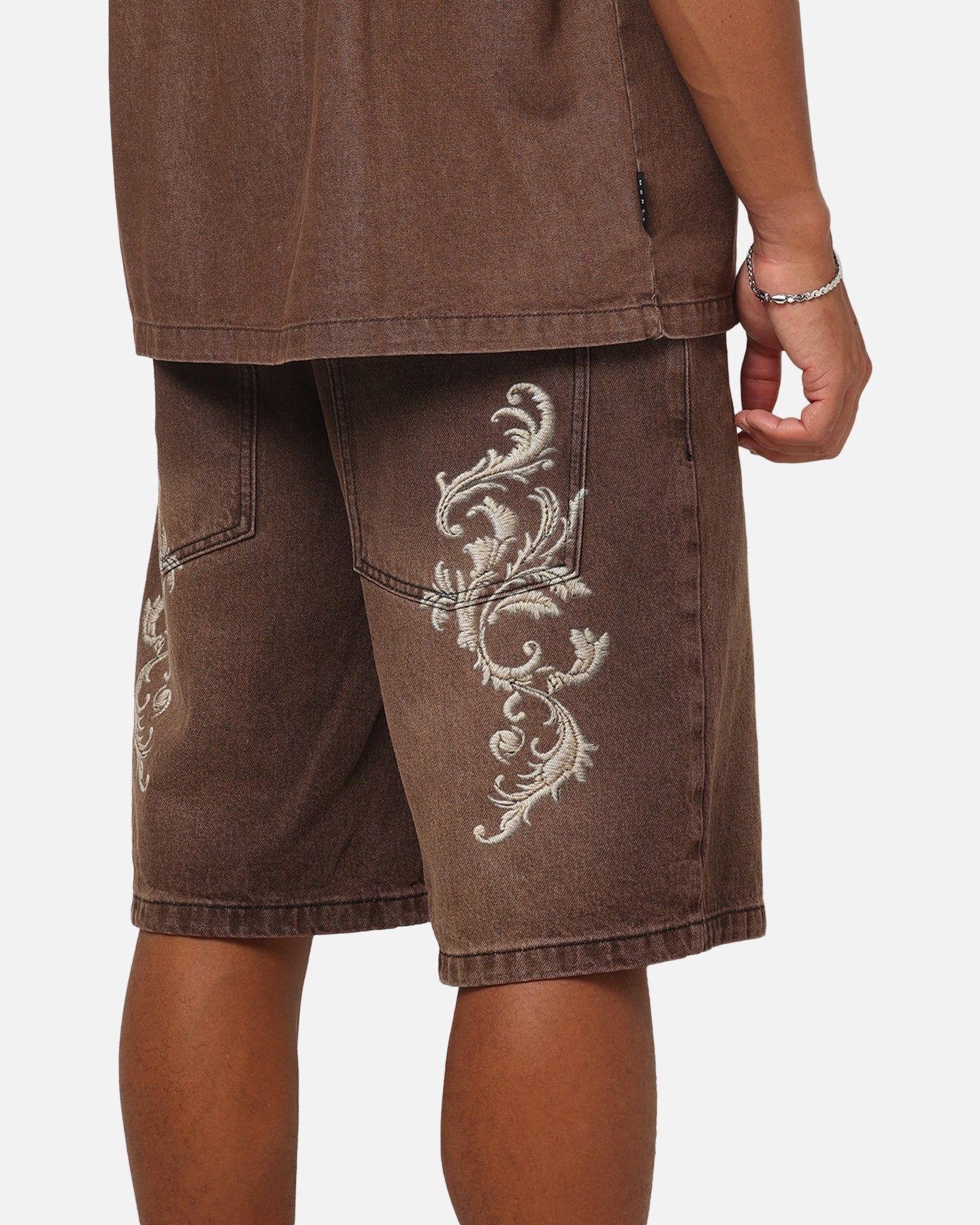 Saint Morta Amplus Baroque Jorts Dark Earth