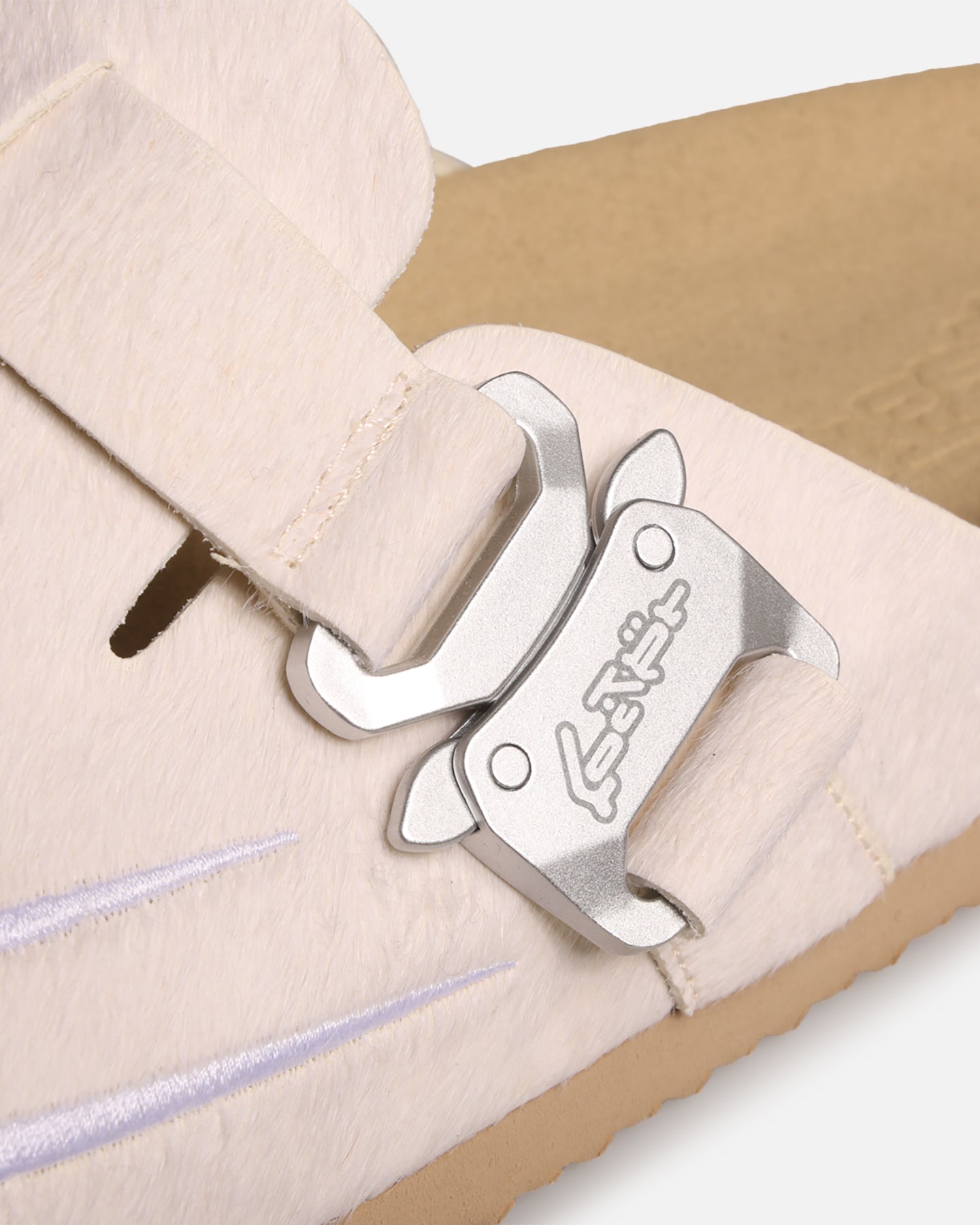 Loiter Spire Mule White