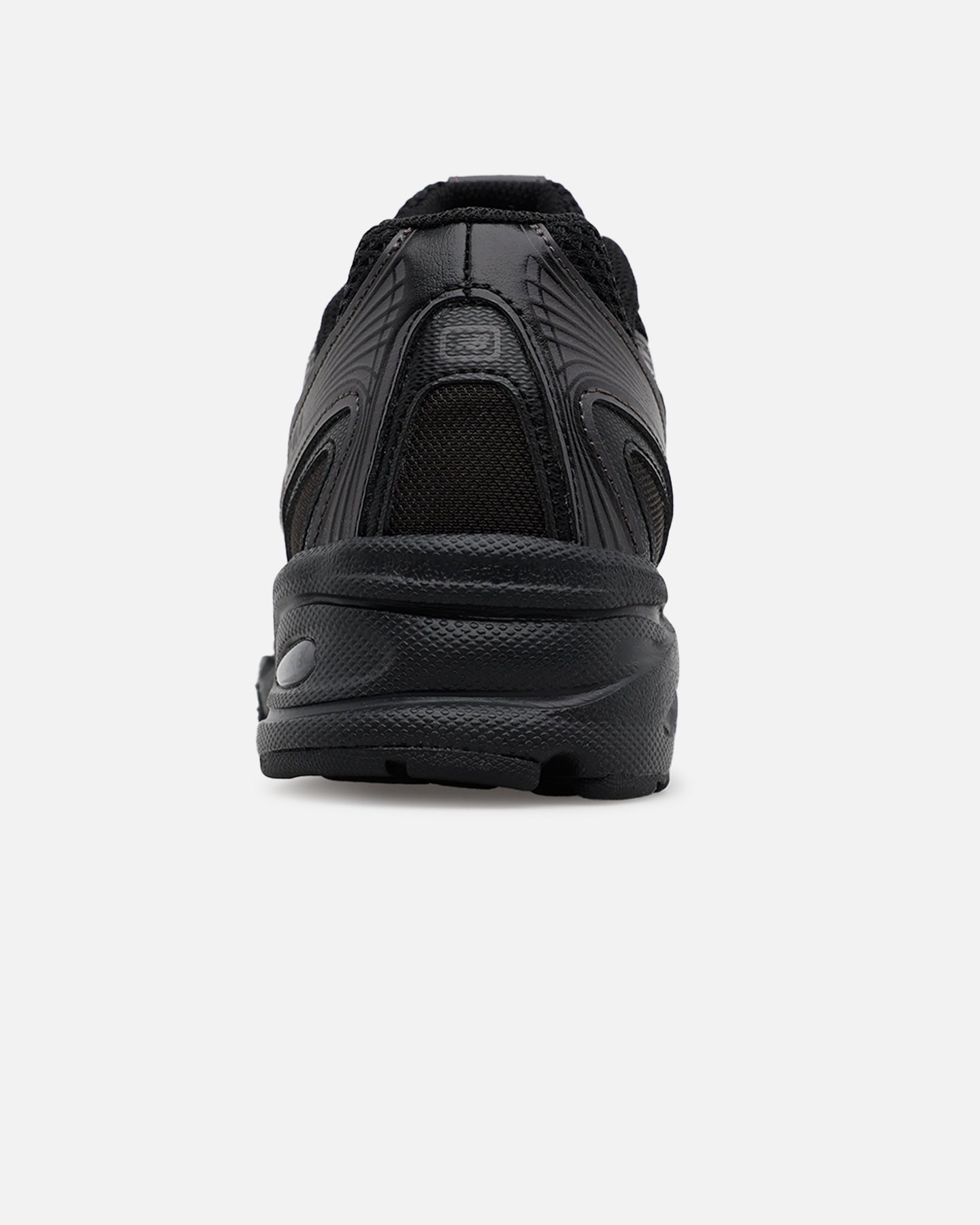 New Balance 740 Black/Black
