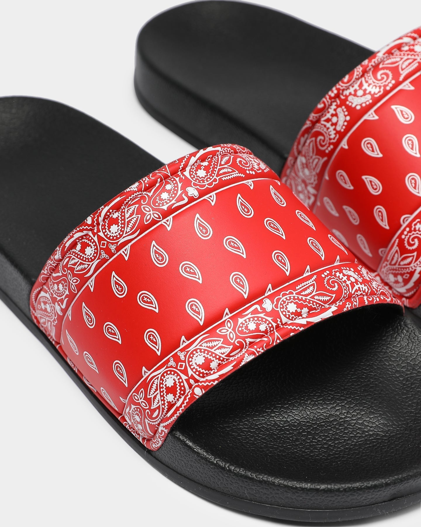 73Studio Bandana Slide Black/Red